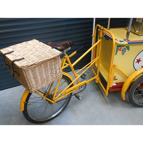 spannend Overtollig Onbelangrijk Bakfiets-huren-hotdog-popcorn-suikerspin-foodcar_huren-afhalen-levering